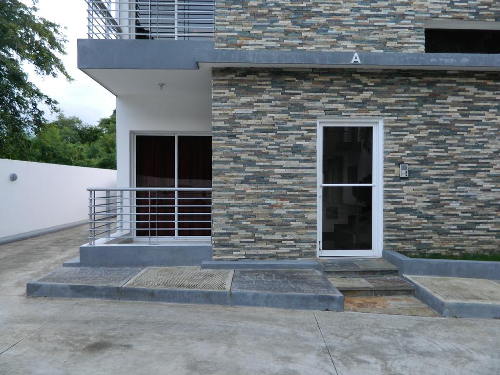 Residencial Vista Del Bosque Apartment Santiago De Los Caballeros Exterior foto